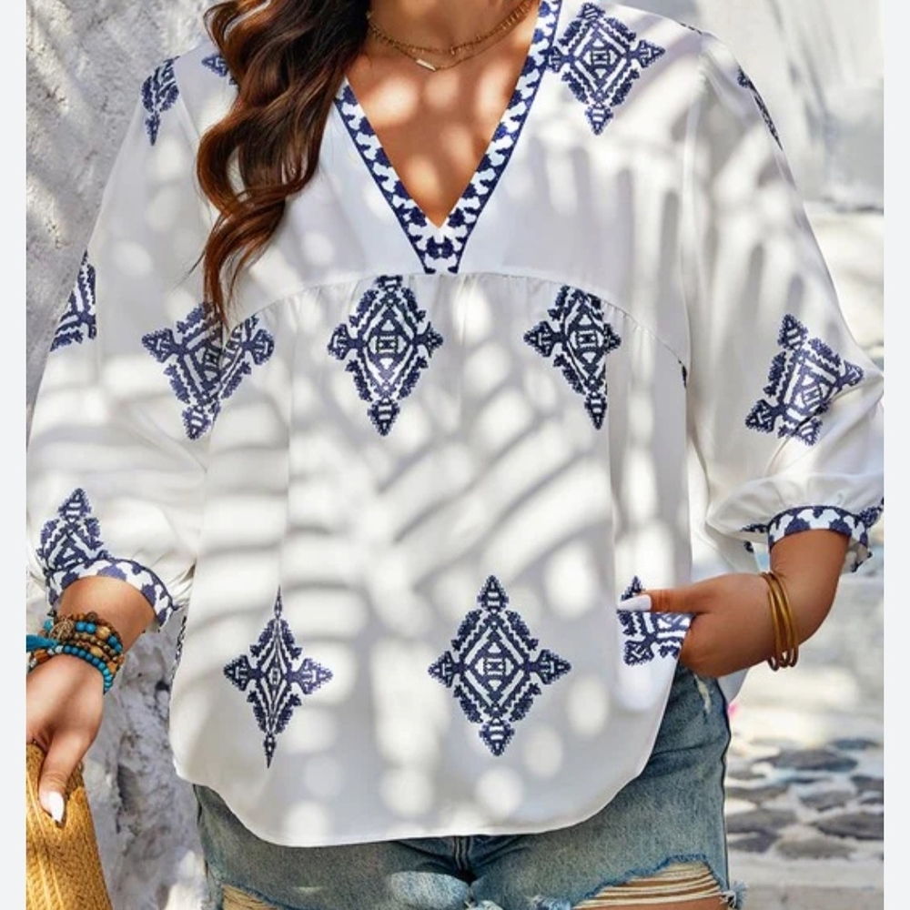 Elings White V-Neck Embroidered Blouse in Navy